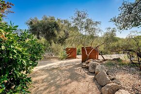 Scenic Kernville Getaway w/ Deck & Mountain Views!