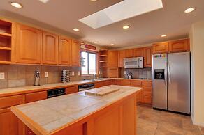 Picturesque Page Home Near Lake Powell & Hiking!