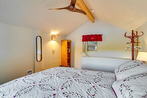 Lakefront Snohomish Cottage w/ Private Dock!