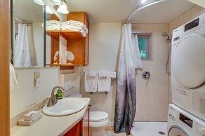 Lakefront Snohomish Cottage w/ Private Dock!