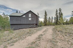 Jefferson Mountain Cabin w/ Private Deck & Grill!