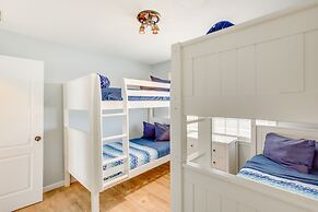 Sunny Atlantic City Home: Walk to Beach!