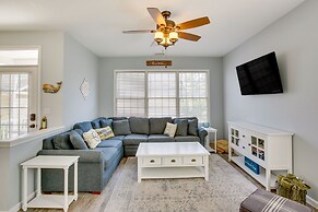 Sunny Atlantic City Home: Walk to Beach!