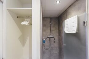 Stay Komodo Byron Suites