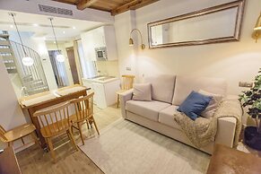 Stay Komodo Byron Suites