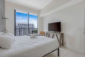 Modern Downtown Doral One-Bedroom Apt