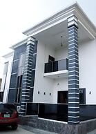 Remarkable 3-bed Villa in Ajah Ogombo