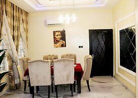 Remarkable 3-bed Villa in Ajah Ogombo