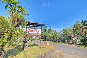 OYO 92401 Hotel Mustika