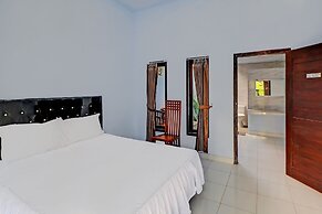OYO 92401 Hotel Mustika