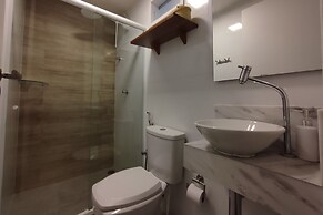 Casa pé na areia com 05 suítes