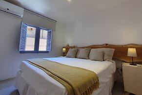 Casa pé na areia com 05 suítes