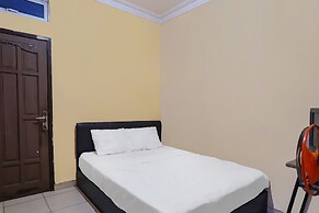 SPOT ON 92492 Pelita Satu