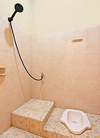 SPOT ON 92515 Timoti Guest House