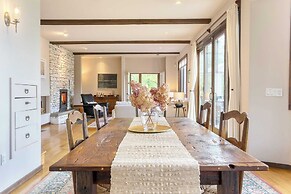 Wellspring by Avantstay Indoor Pool + Views