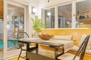 Wellspring by Avantstay Indoor Pool + Views