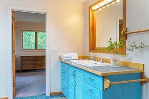 Wellspring by Avantstay Indoor Pool + Views