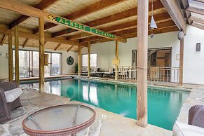 Wellspring by Avantstay Indoor Pool + Views