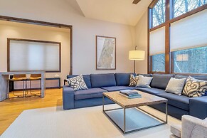 Wellspring by Avantstay Indoor Pool + Views