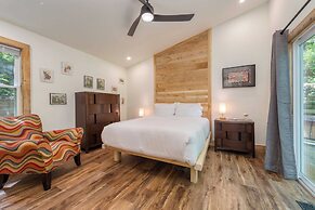 Artists Palette by Avantstay Colorful Retreat