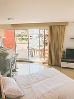 Aparta Hotel Mediterraneo