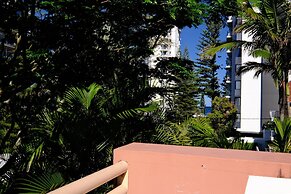 El Dorado Apartments