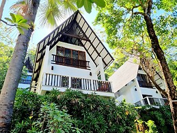 Casalay Boutique Villas and Dive
