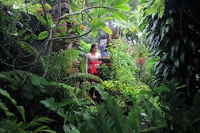 Sari Gong Guest House, A Trishula Collection