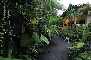 Sari Gong Guest House, A Trishula Collection