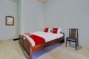 OYO 92519 Pondok Koesnita