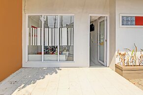 SPOT ON 92531 Pacar Guesthouse