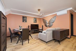 Apartment Kazimierz + Parking by Renters