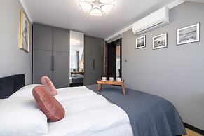 Apartment Kazimierz + Parking by Renters