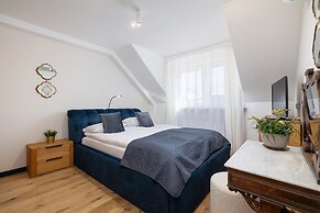 Apartment Kazimierz + Parking by Renters