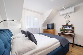 Apartment Kazimierz + Parking by Renters