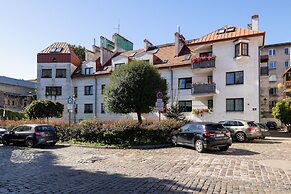 Apartment Kazimierz + Parking by Renters