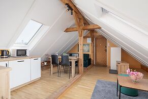 Bright Apartment Kazimierz by Renters