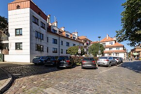 Bright Apartment Kazimierz by Renters