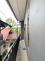 SPOT ON 92544 Senja Homestay