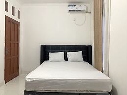 SPOT ON 92544 Senja Homestay