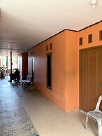 SPOT ON 92544 Senja Homestay