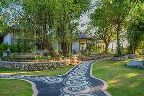 Caspla Resort by Loccal Collection