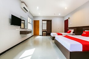OYO 89660 Raudhah Inn Hotel