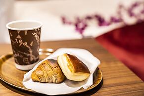 Petit Bali Forest Shinjuku Sanchome