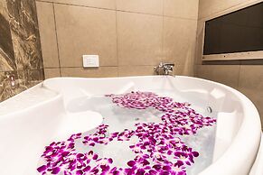 Petit Bali Forest Shinjuku Sanchome