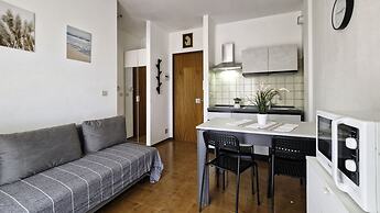 Cozy Flat With a Terrace-beahost