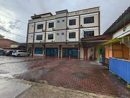 OYO 90868 Oba Hotel