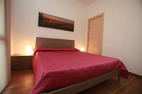 Renovated Flat Near the Beach - Beahost