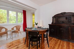 Apartment by the Park Gdynia by Renters