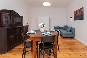 Apartment by the Park Gdynia by Renters